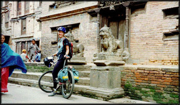 6bhaktapur_bike_girl_lions.jpg
